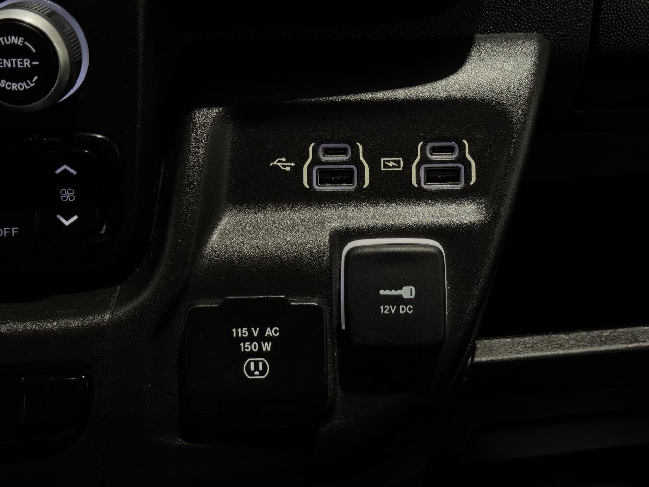 Used 2022 RAM ProMaster 2500 w/ Convenience Group image 24