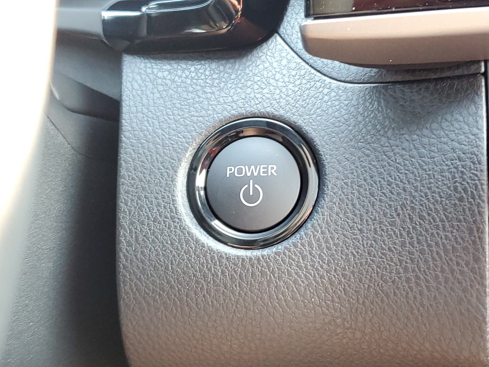 New 2026 Toyota Camry XSE FWD image 32