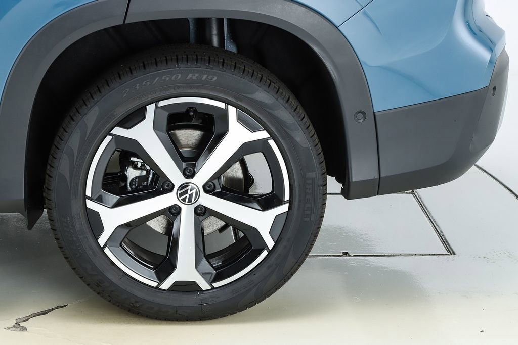 New 2026 Volkswagen Tiguan SE image 6