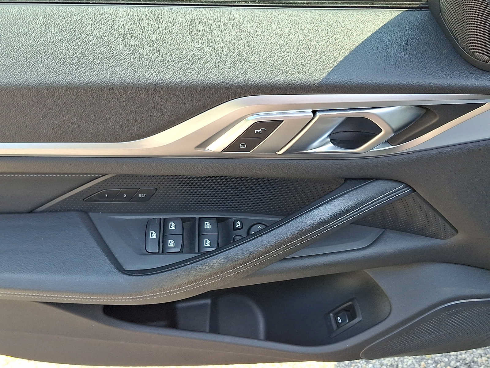 Used 2023 BMW i4 eDrive35 w/ Premium Package RWD image 12