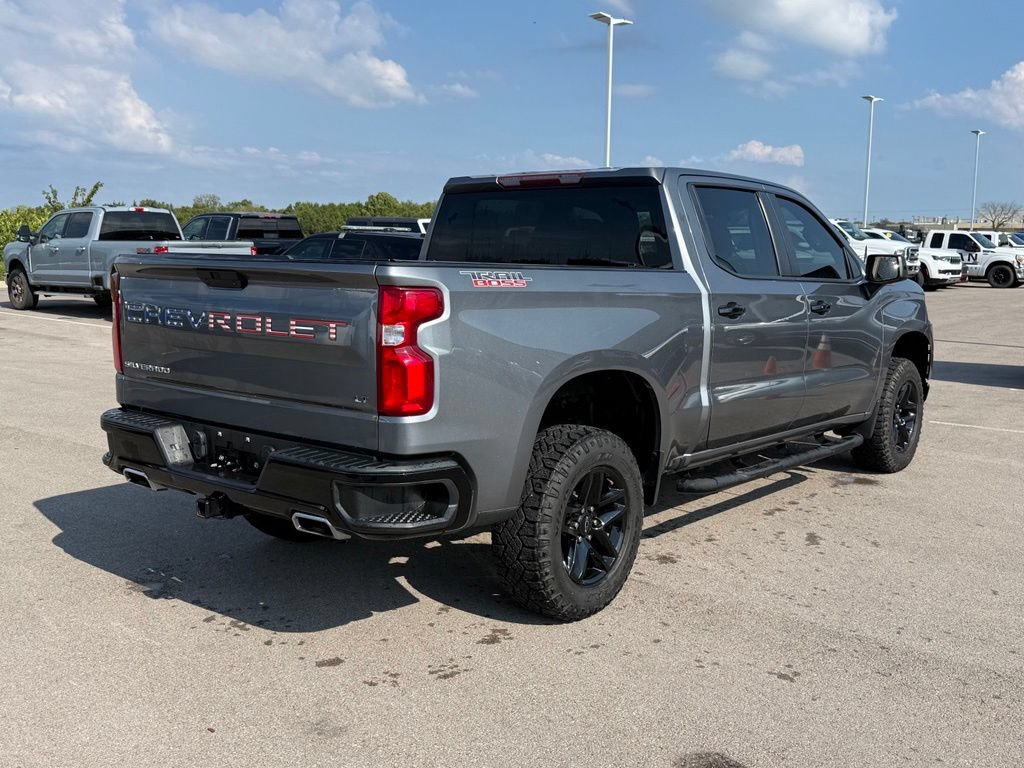 Used 2021 Chevrolet Silverado 1500 LT Trail Boss AWD/4WD image 17