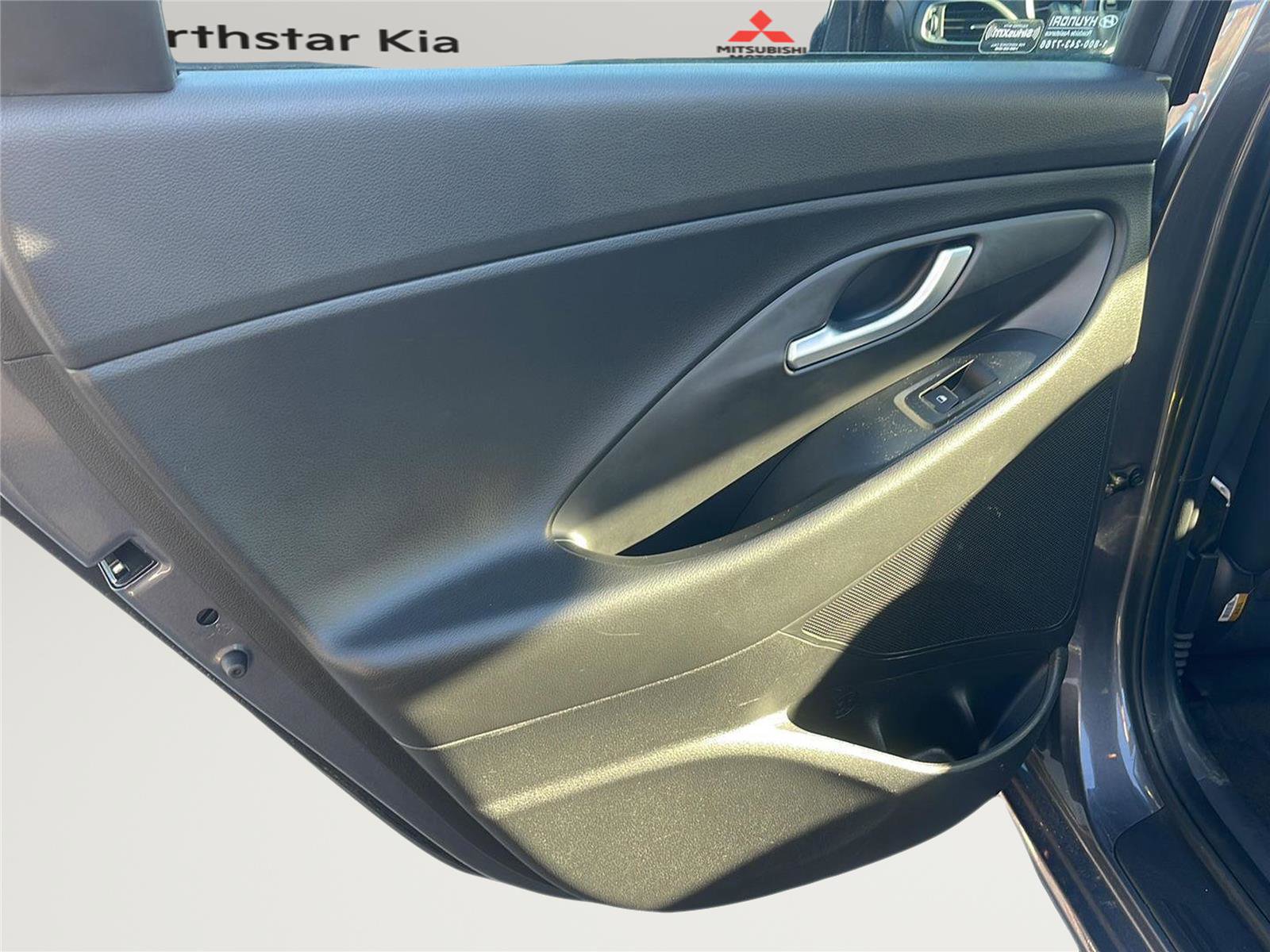 Used 2019 Hyundai Elantra GT w/ Style Package 02 FWD image 8