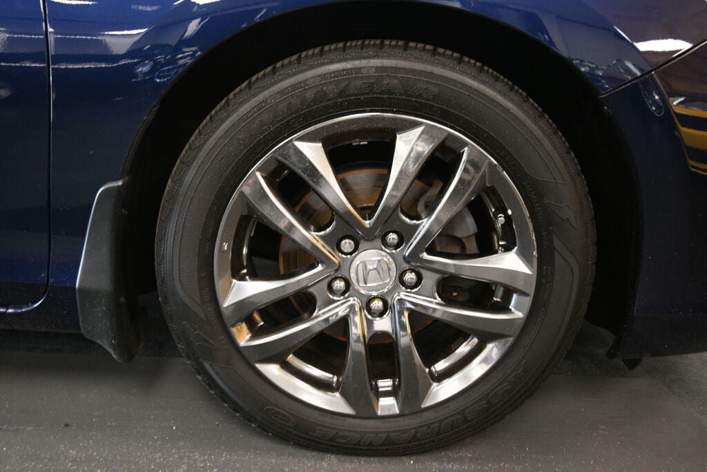 Used 2024 Subaru Crosstrek 2.0i Premium AWD/4WD image 32