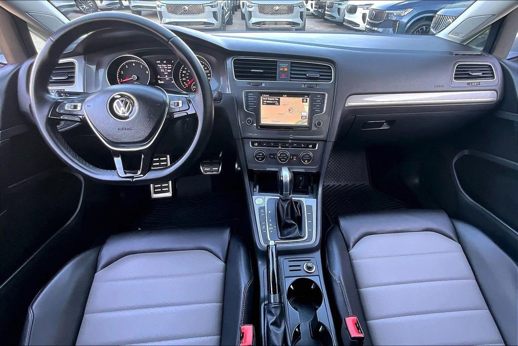 Used 2017 Volkswagen Golf Alltrack SEL image 19
