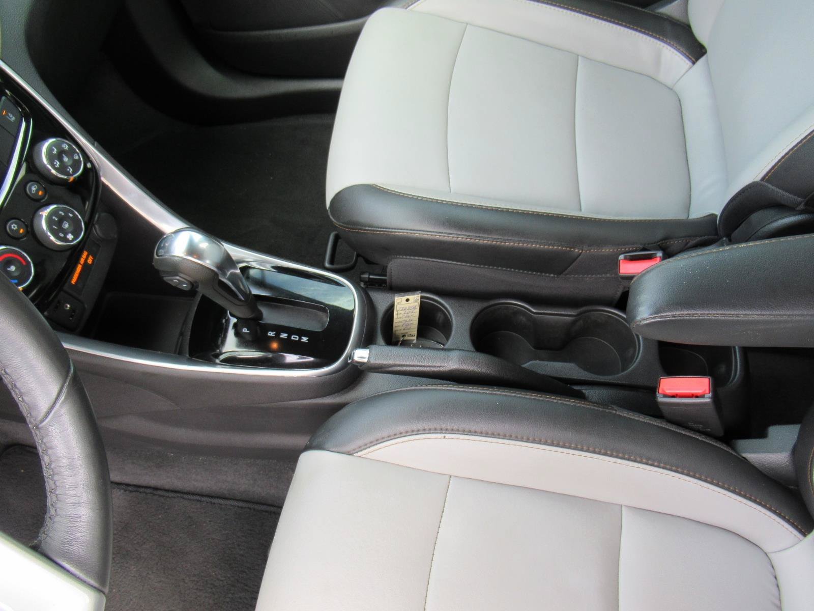 Certified 2018 Chevrolet Trax Premier FWD image 21