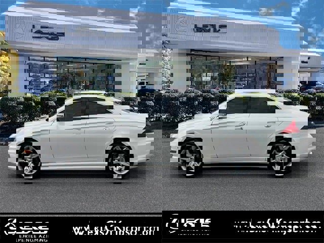 Used 2008 Mercedes-Benz CLS 550 CLS 550 Base image 2