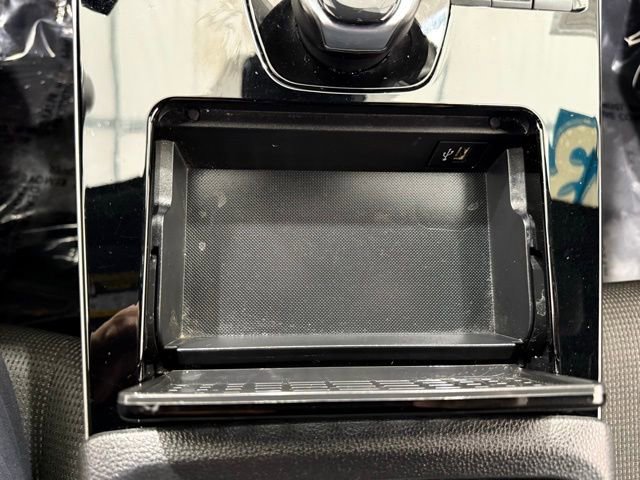 Used 2023 Subaru Solterra AWD image 36