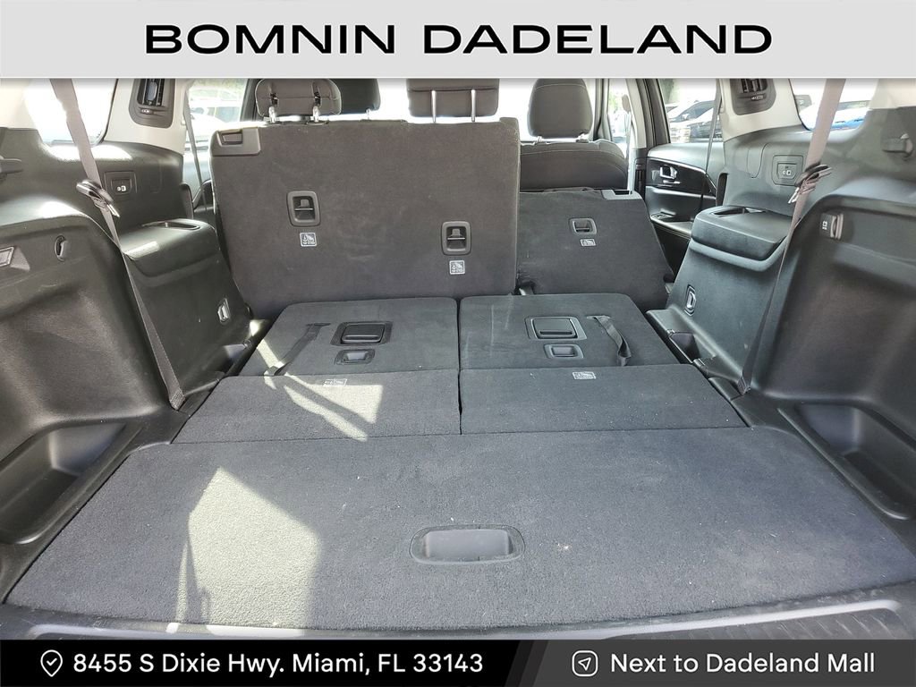 Used 2022 Jeep Grand Cherokee L Laredo w/ Luxury Tech Group I image 8