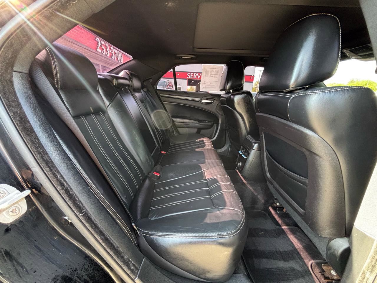 Used 2014 Chrysler 300 S image 12