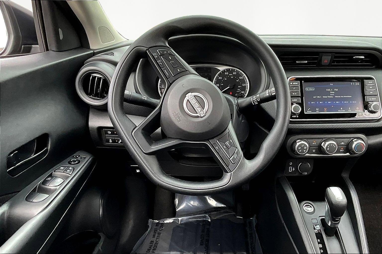 Used 2024 Nissan Kicks S image 8