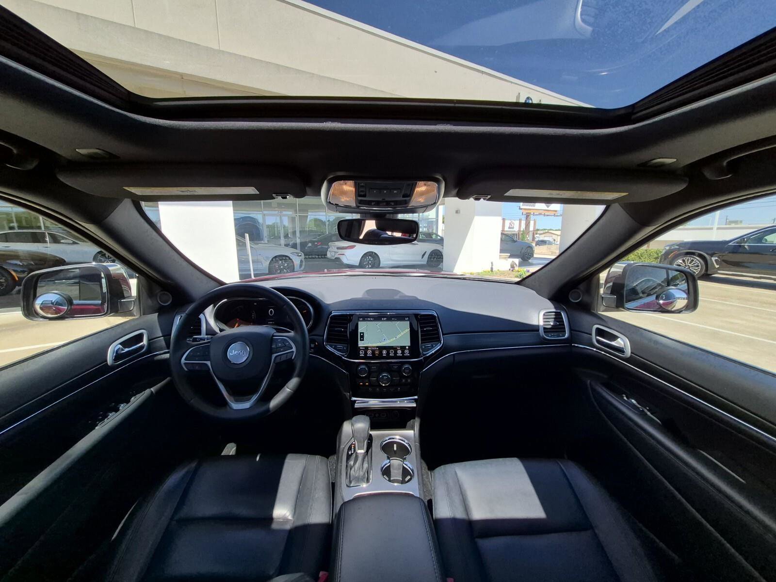 Used 2021 Jeep Grand Cherokee Limited image 23