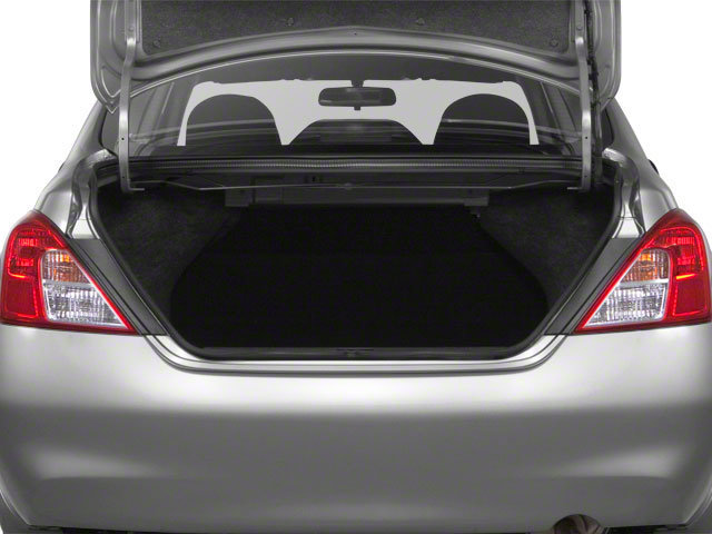 Used 2013 Nissan Versa S FWD image 15