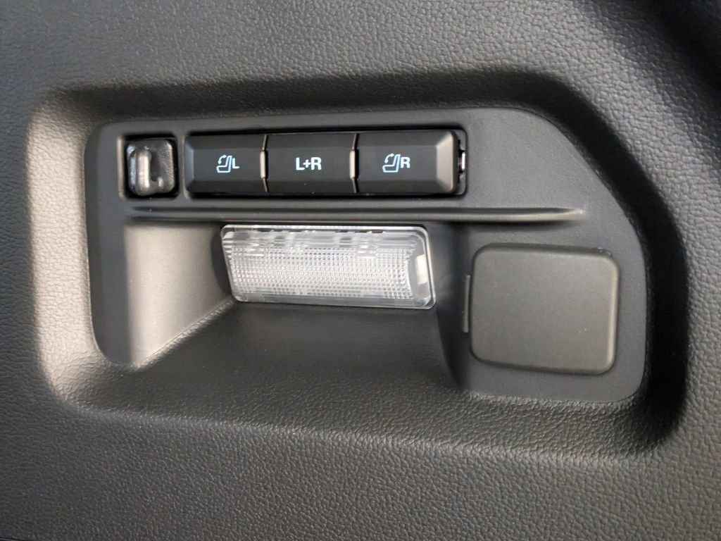 New 2026 Ford Explorer ST w/ Sun And Sound Package image 13