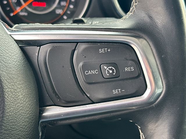 Used 2018 Jeep Wrangler Unlimited Sahara w/ Dual Top Group image 30