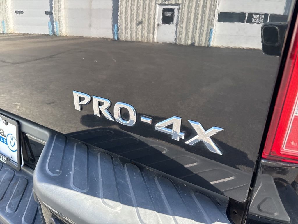Used 2020 Nissan Frontier PRO-4X w/ Pro-4x Utility Package AWD/4WD image 11