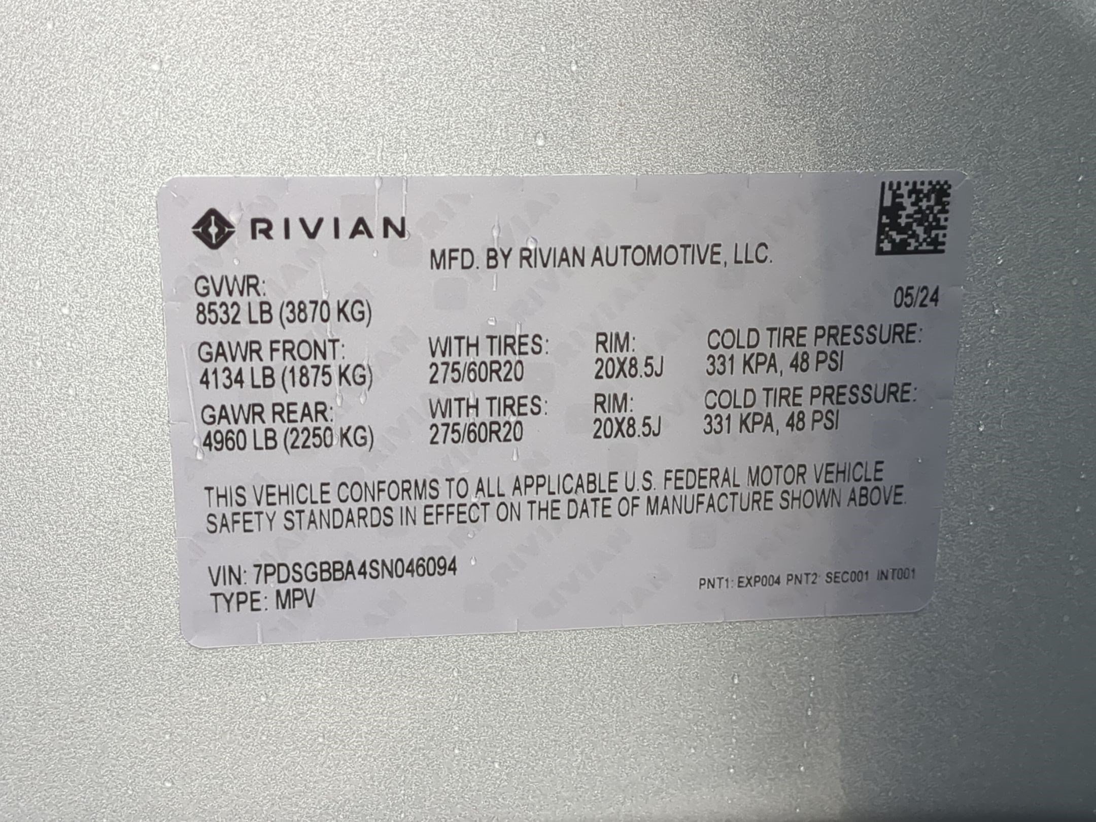 Used 2025 Rivian R1S Adventure Dual AWD/4WD image 36