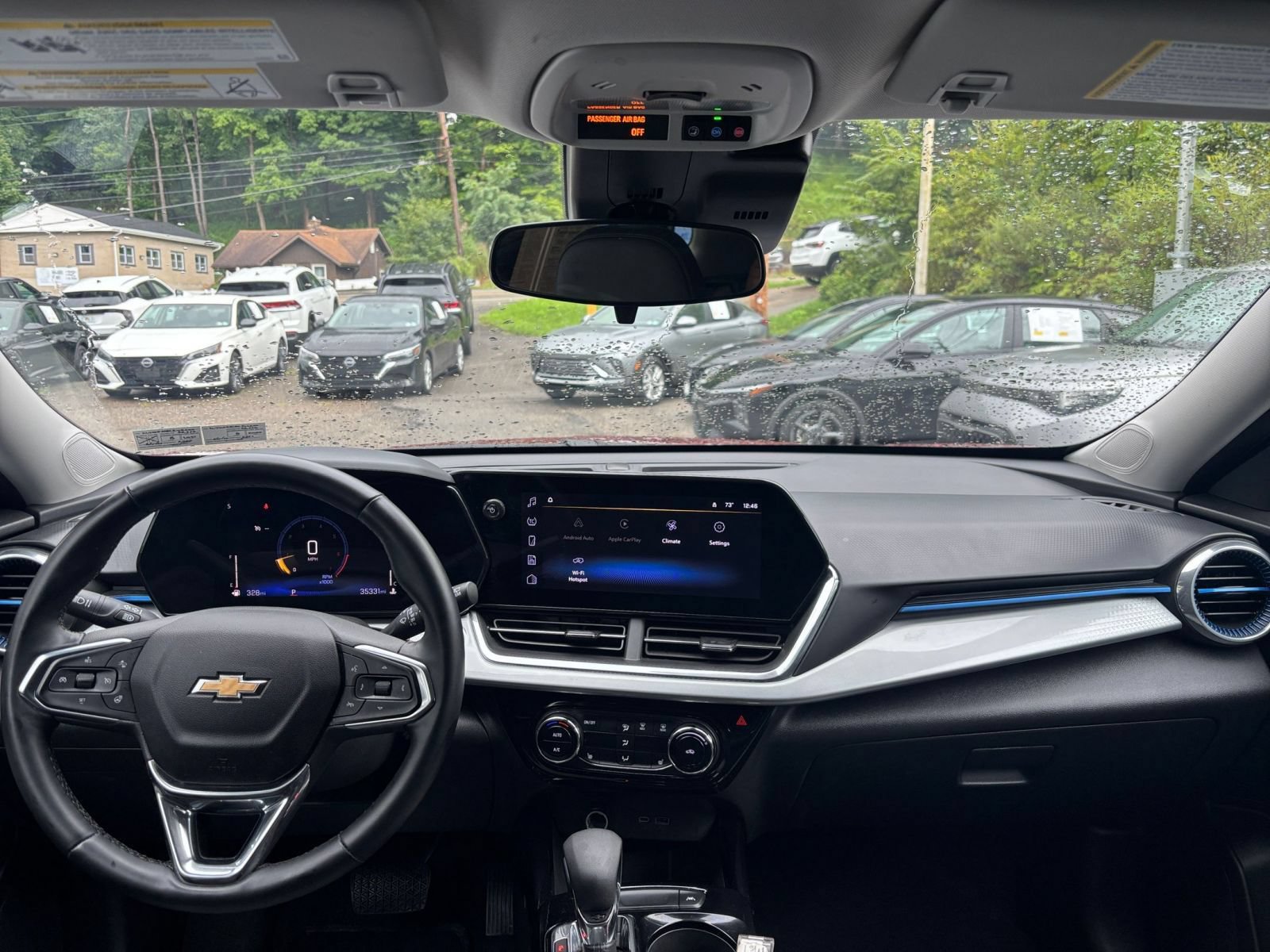 Used 2025 Chevrolet Trax LT w/ LT Convenience Package FWD image 31