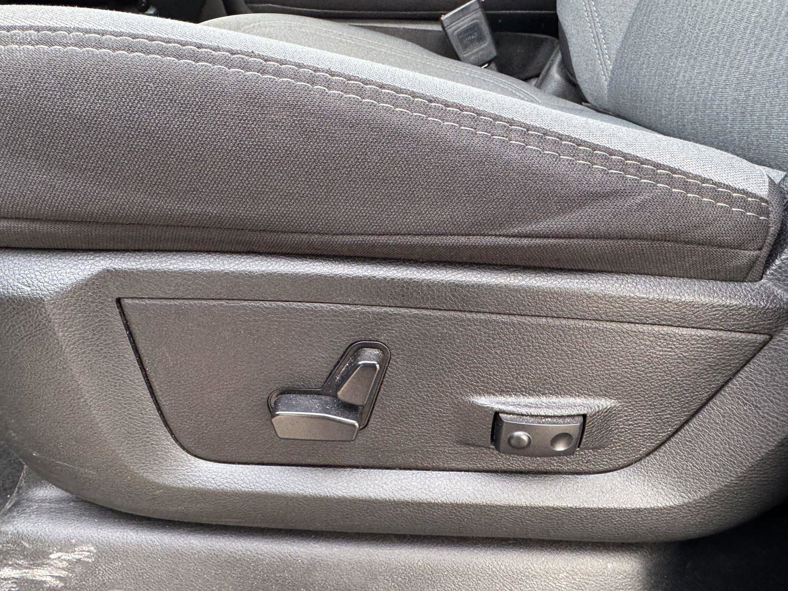 Used 2024 RAM 2500 Big Horn image 12