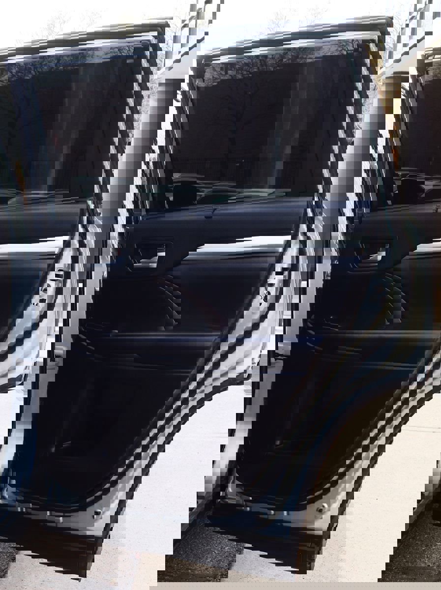 Used 2019 Toyota Highlander XLE image 27