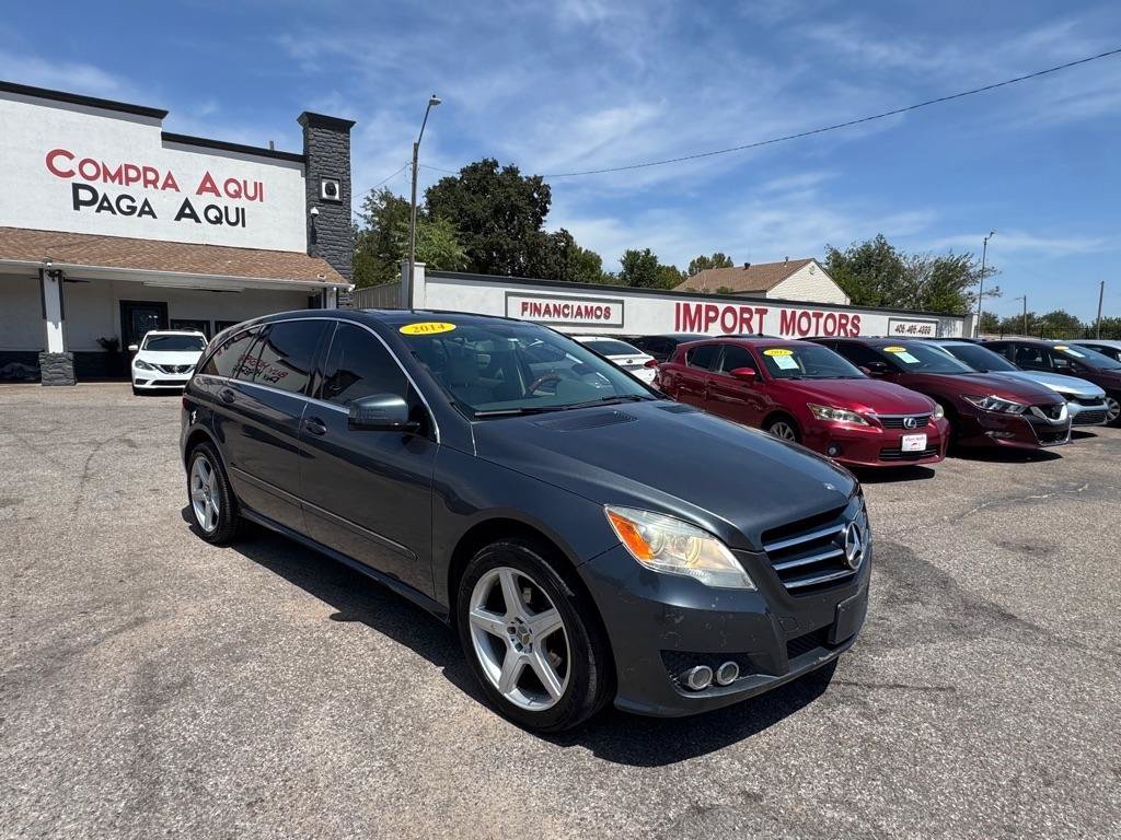Used 2011 Mercedes-Benz R 350 4MATIC image 3