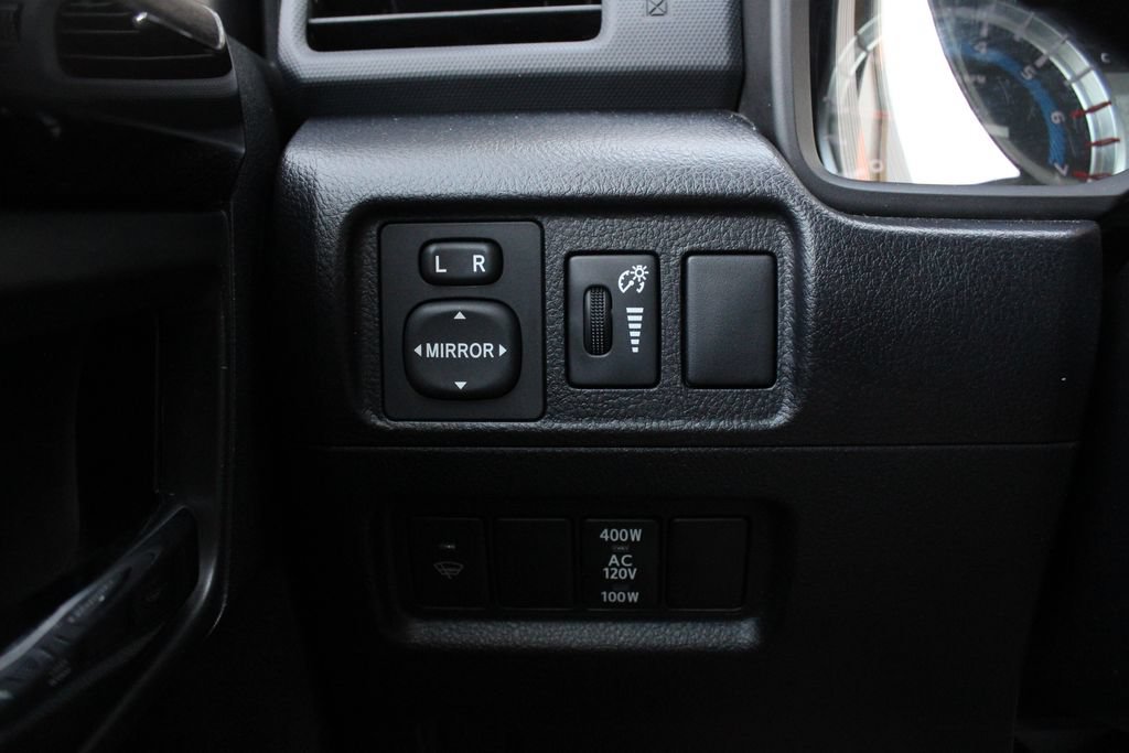 Used 2015 Toyota 4Runner TRD Pro AWD/4WD image 8