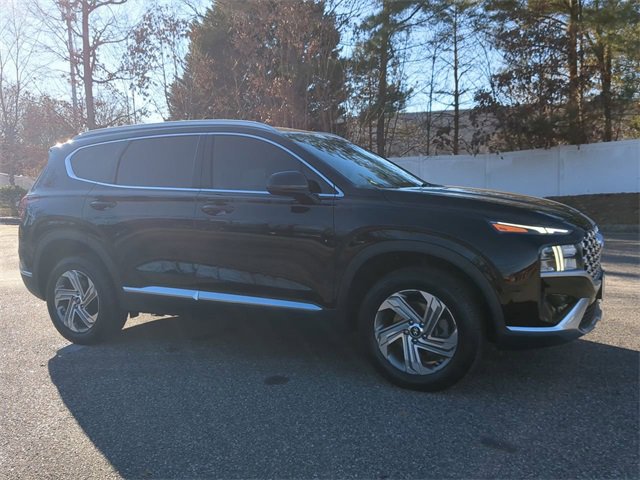 Used 2022 Hyundai Santa Fe SEL image 2