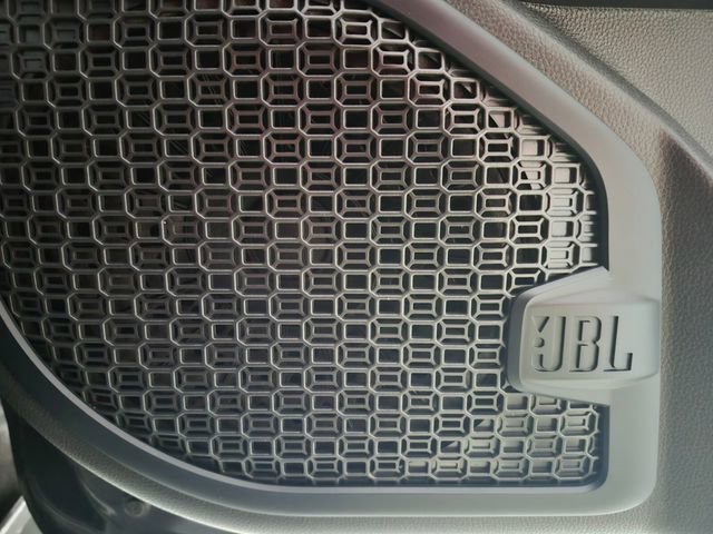 Certified 2024 Toyota Tacoma TRD Off-Road AWD/4WD image 34