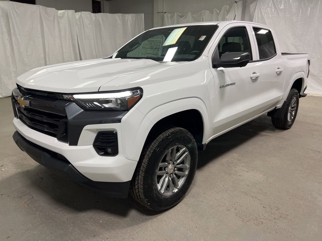 New 2025 Chevrolet Colorado LT w/ LT Convenience Package RWD video 3