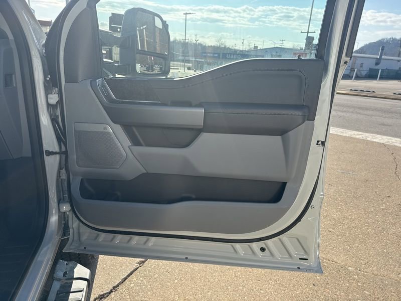 New 2026 Ford F350 XLT w/ XLT Premium Package image 17