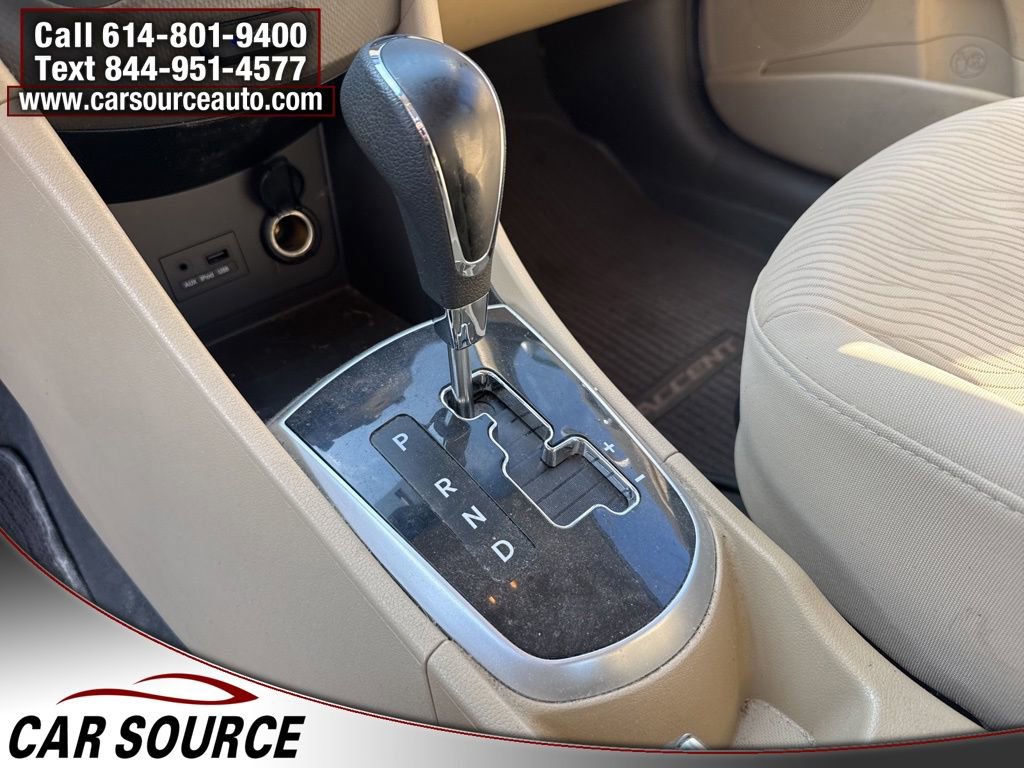 Used 2013 Hyundai Accent GLS w/ Premium Pkg image 9