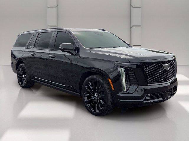 Certified 2026 Cadillac Escalade ESV Platinum Sport w/ LPO, ONYX Package AWD/4WD image 7