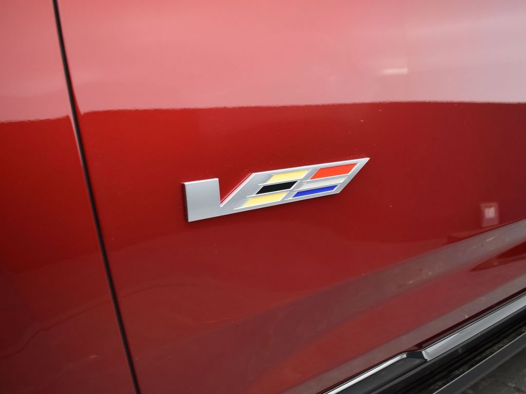 Certified 2023 Cadillac Escalade V w/ LPO, ONYX Package image 38