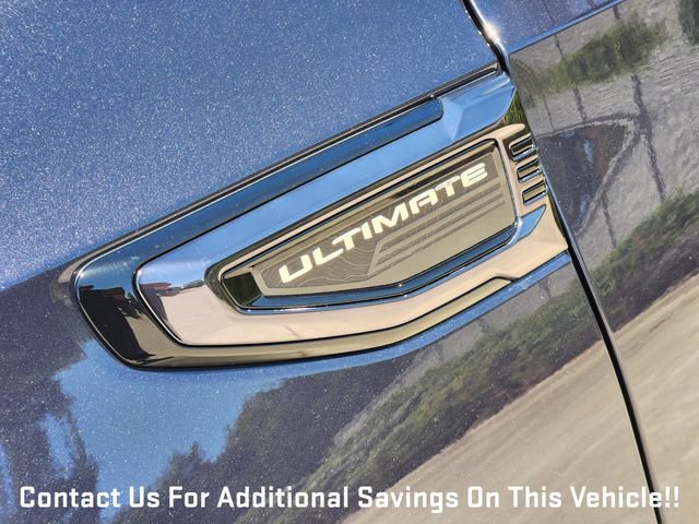 New 2026 GMC Yukon Denali Ultimate w/ LPO, Floor Liner Package AWD/4WD image 8