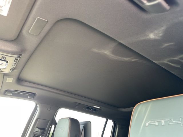 New 2026 GMC Yukon XL AT4 w/ AT4 Premium Plus Package AWD/4WD image 22