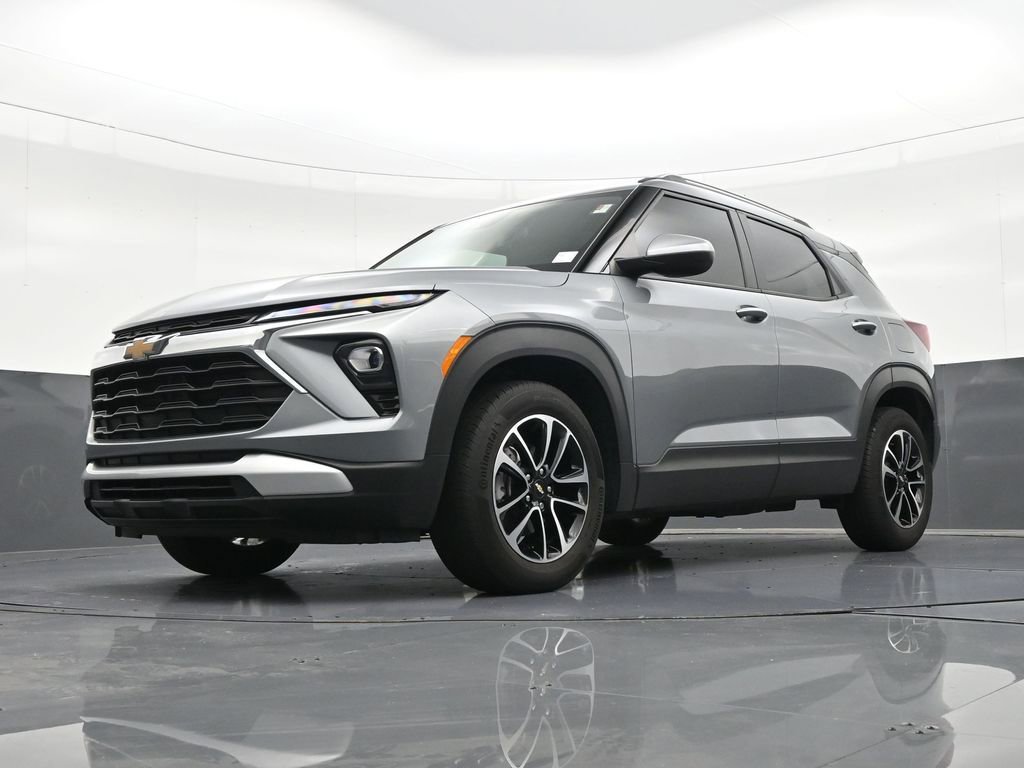Used 2024 Chevrolet TrailBlazer LT FWD image 23