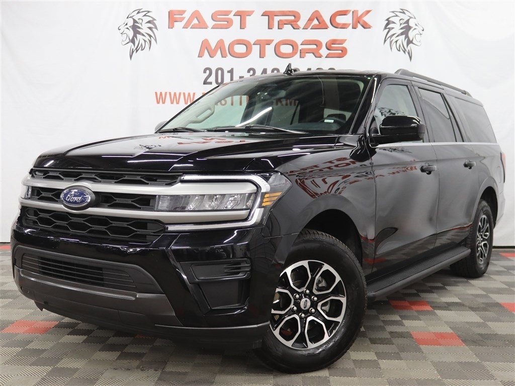 Used 2024 Ford Expedition Max XLT image 1