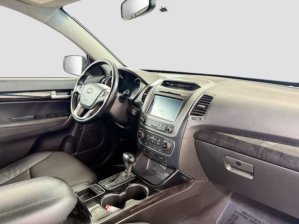Used 2015 Kia Sorento EX w/ EX V6 Touring Package image 30