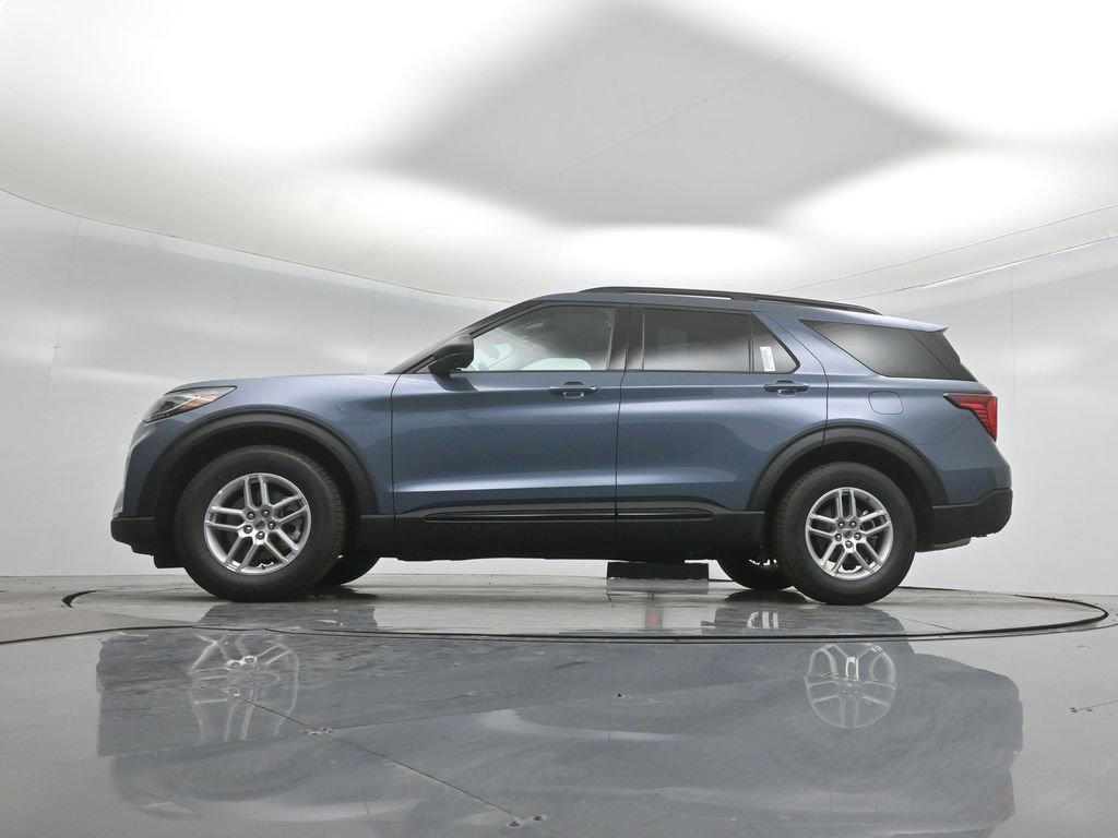 New 2026 Ford Explorer Active RWD image 49
