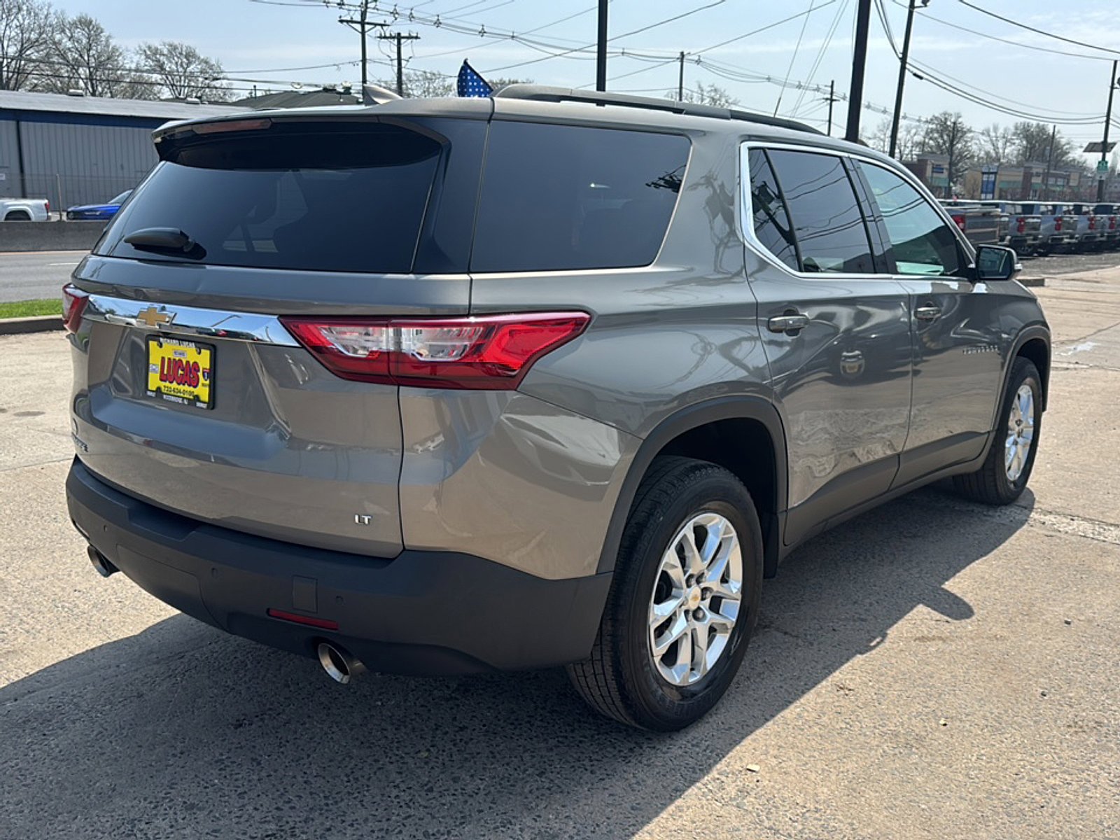 Used 2019 Chevrolet Traverse LT FWD image 5