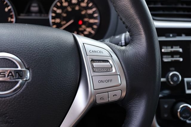 Used 2018 Nissan Altima 2.5 SV FWD image 12