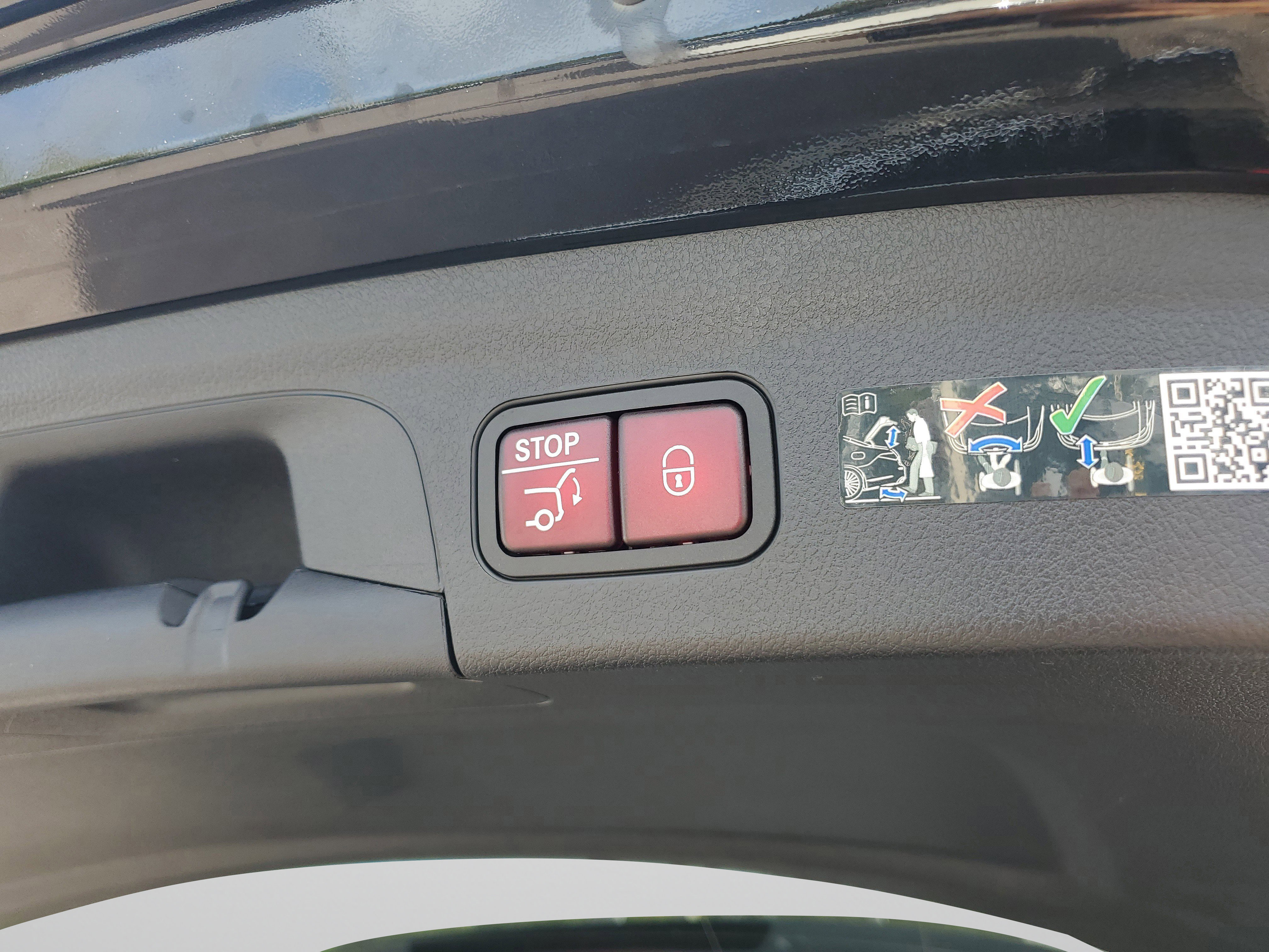 Certified 2026 Mercedes-Benz GLE 350 4MATIC image 36