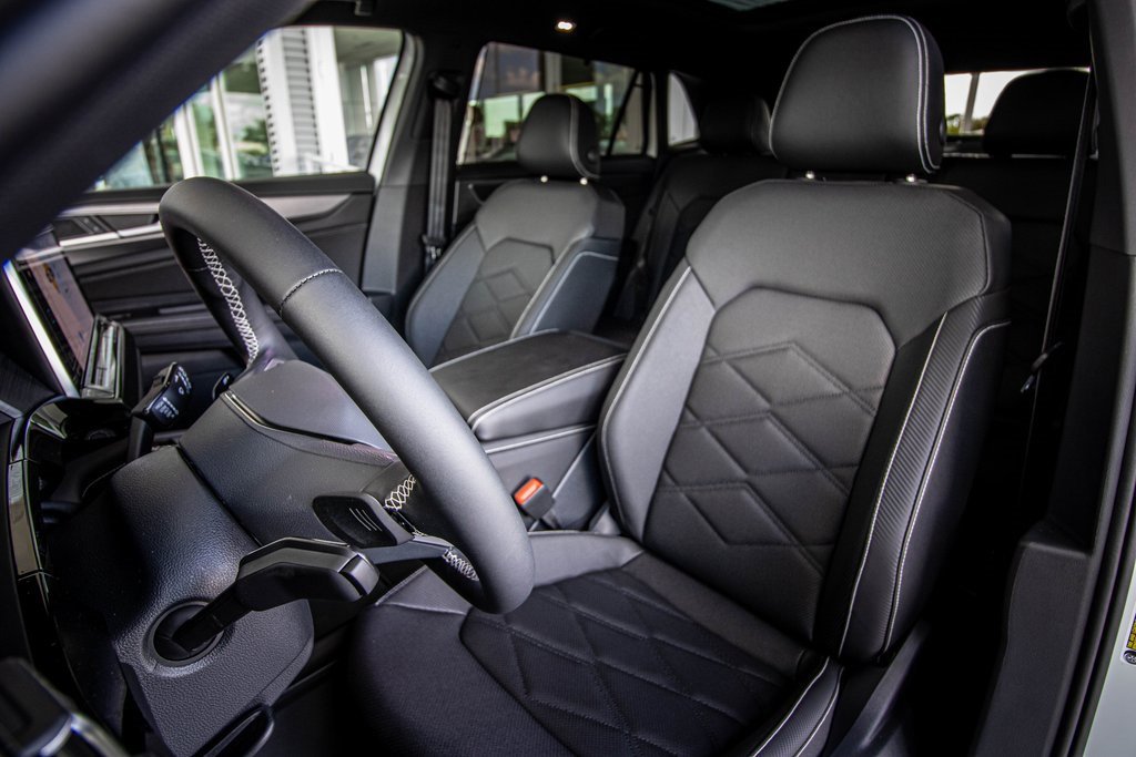New 2026 Volkswagen Atlas Cross Sport SE image 26