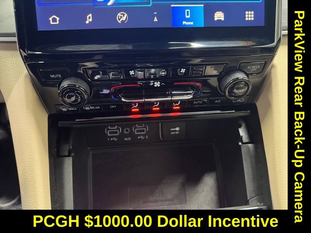 Used 2024 Jeep Grand Cherokee L Limited w/ Luxury Tech Group II image 16