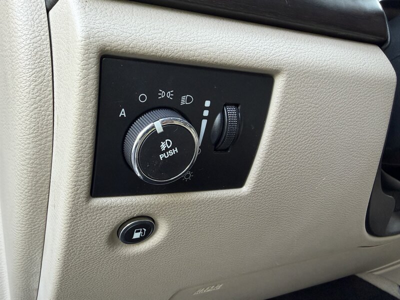 Used 2014 Jeep Grand Cherokee Laredo w/ Quick Order Package 23E RWD image 37