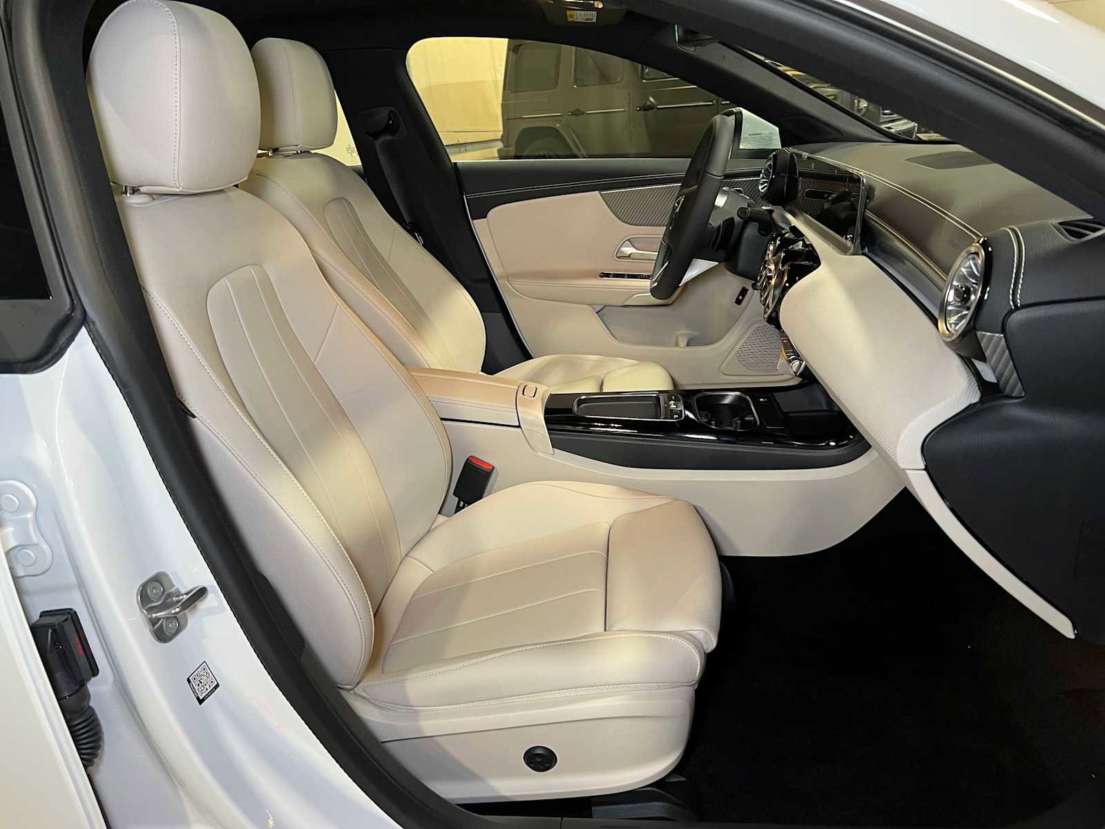 New 2025 Mercedes-Benz CLA 250 4MATIC image 11