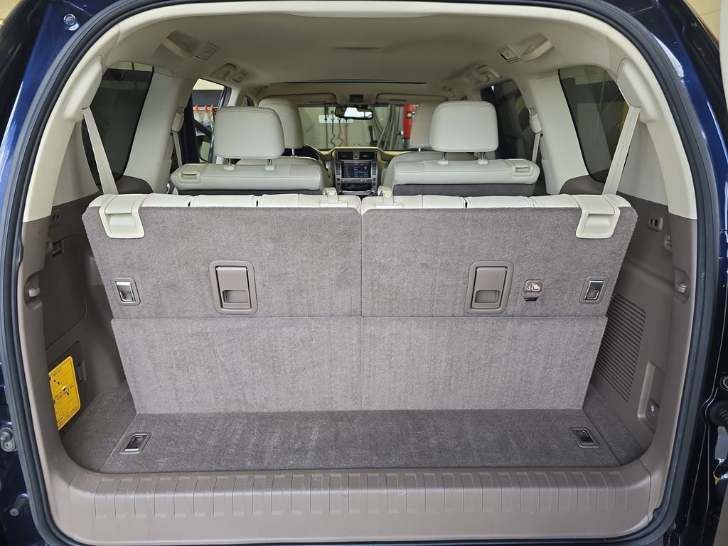 Used 2017 Lexus GX 460 Premium image 13