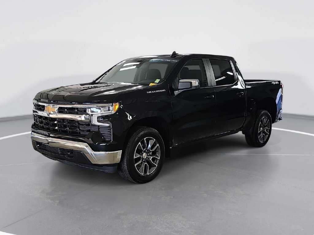 Certified 2024 Chevrolet Silverado 1500 LT AWD/4WD image 9