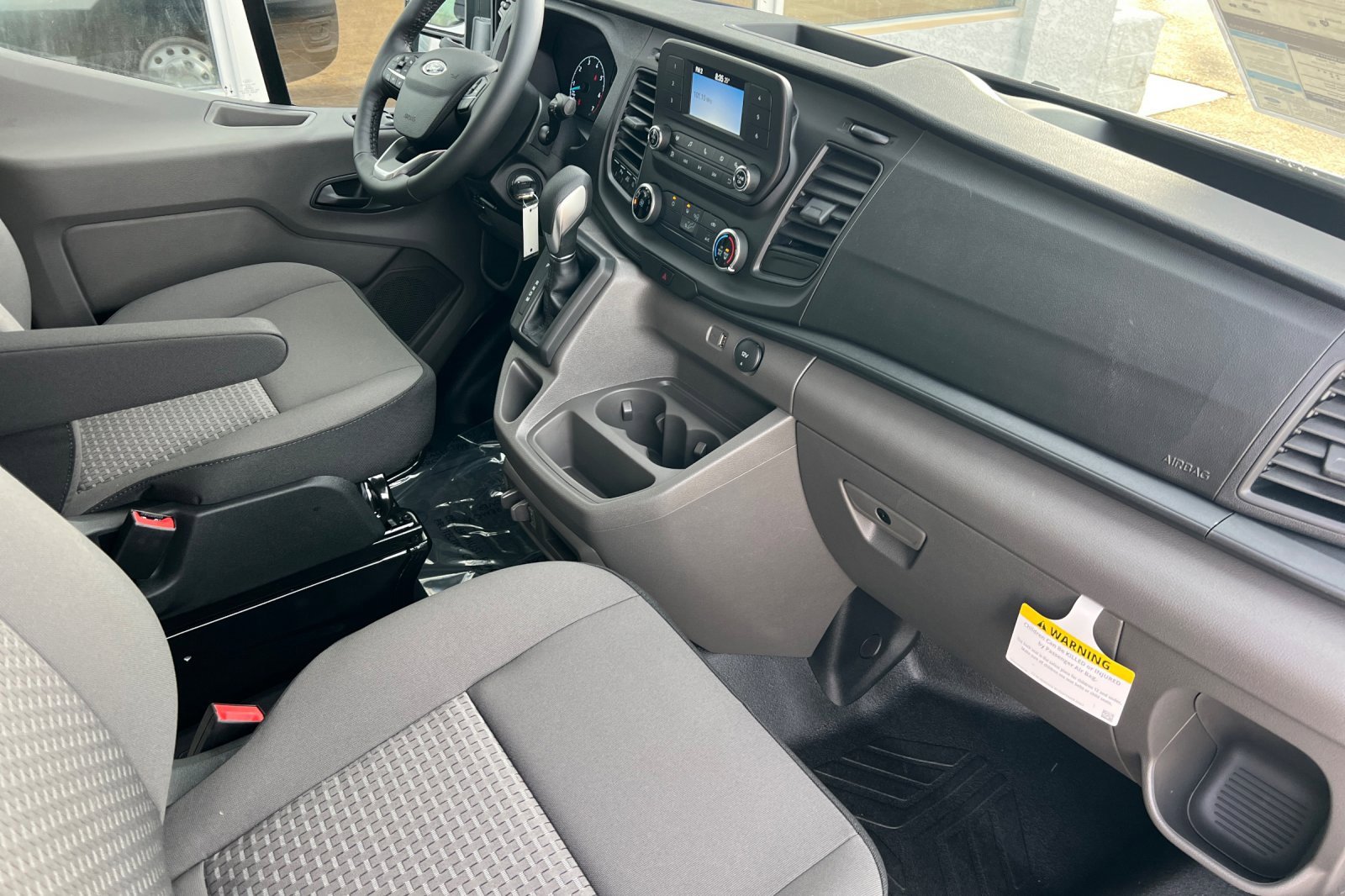 New 2025 Ford Transit 250 Low Roof AWD image 15