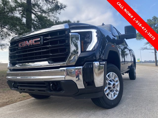 Used 2025 GMC Sierra 2500 Pro image 3