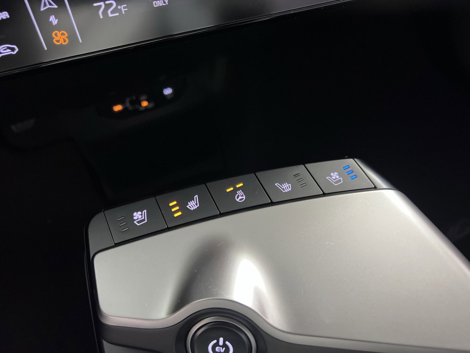 New 2025 Kia EV6 Wind image 32